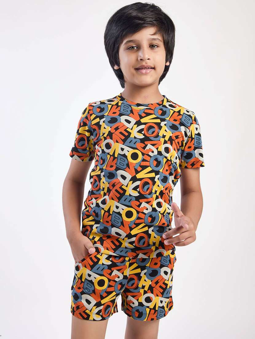 boys printed t-shirt and shorts co-ord set