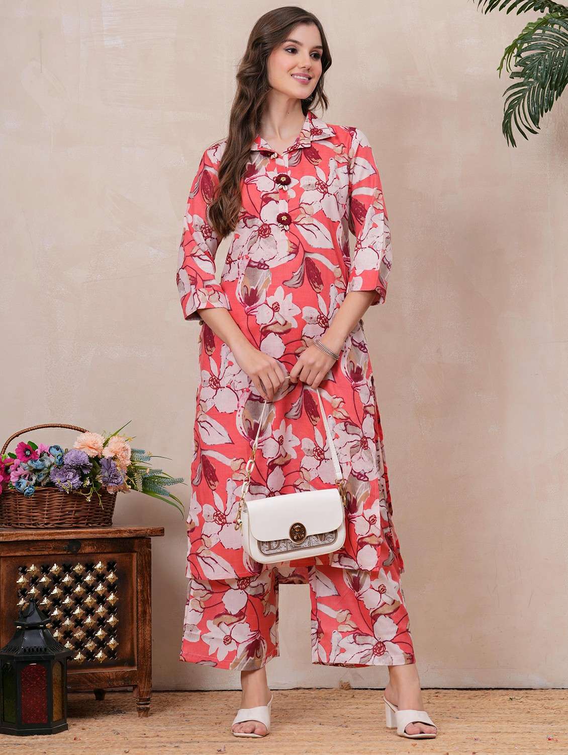 women floral printed three quarter sleeve kurta palazzo set