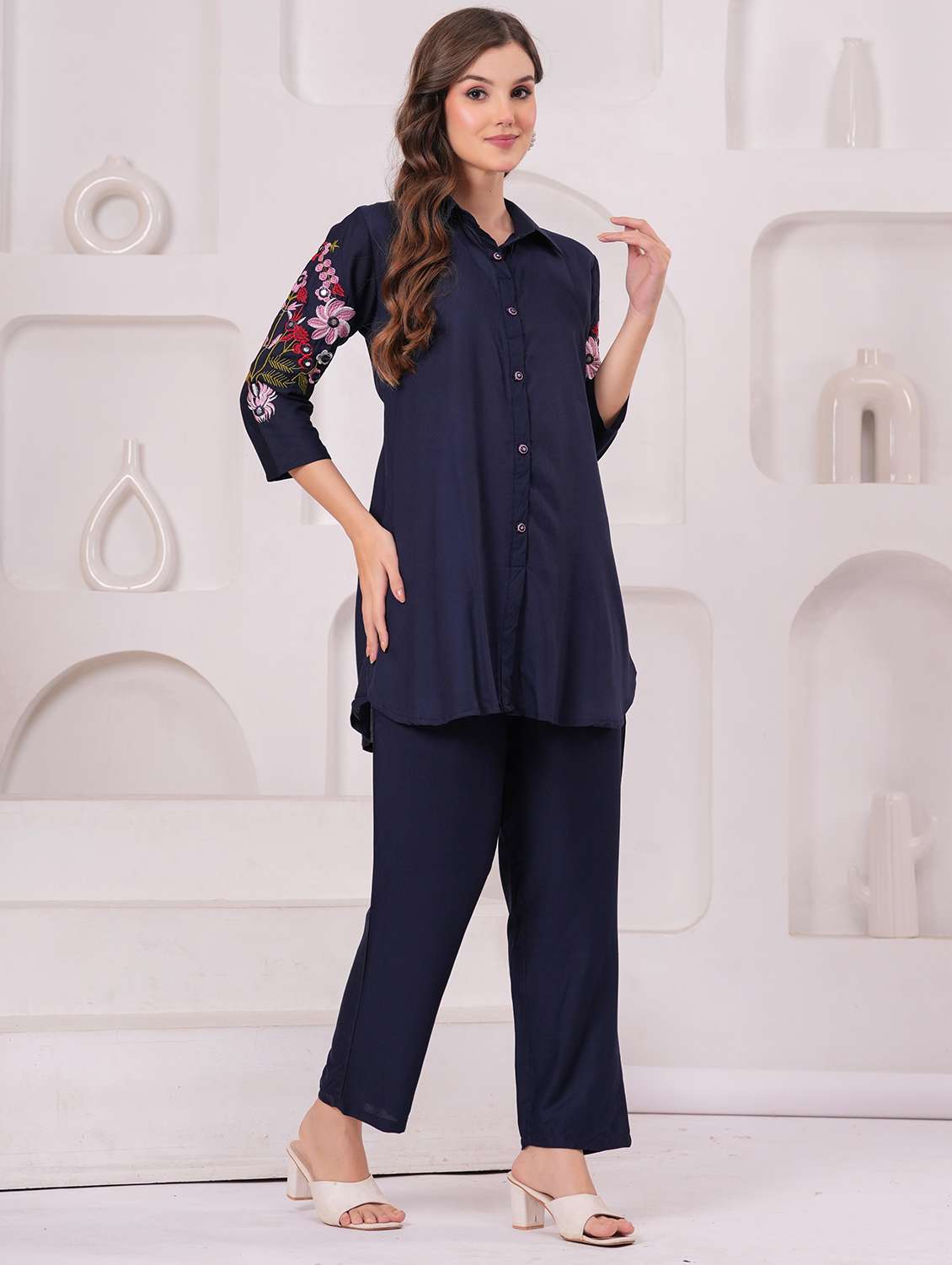 women three quarter sleeve regular fit ethnic co-ord set