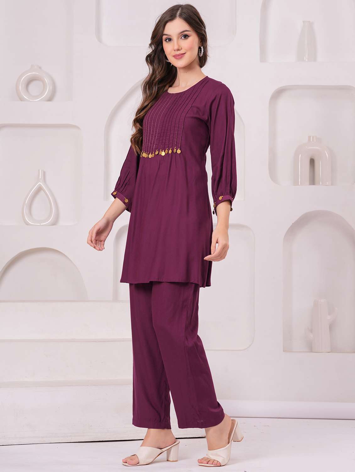 women three quarter sleeve regular fit ethnic co-ord set - 22146642 -  Standard Image - 3