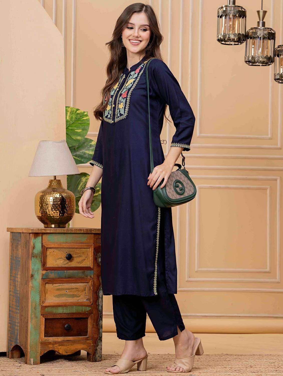 women embroidered three quarter sleeve kurta pant set - 22146660 - Zoom Image - 0