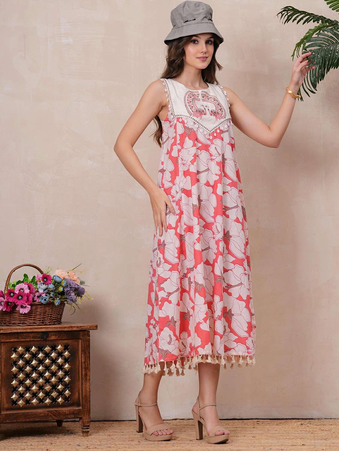 women floral sleeveless a-line ethnic dress - 22146670 - Zoom Image - 0