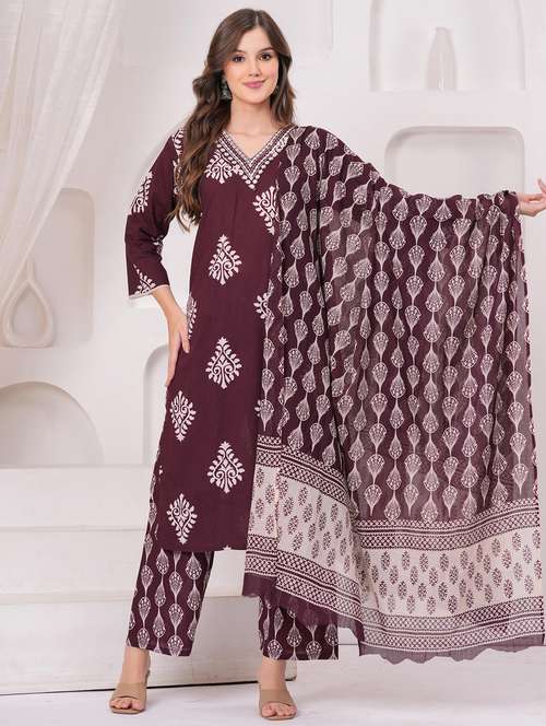 women printed three quarter sleeve kurta pant with dupatta set - 22146750 -  Standard Image - 0