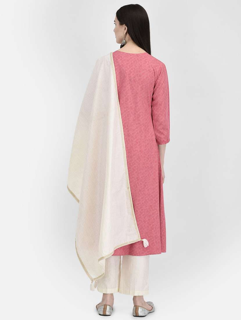 women embroidered three quarter sleeve a-line kurta - 22146785 -  Standard Image - 3