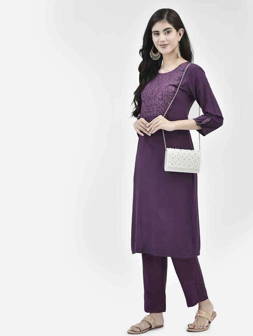 women embroidered three quarter sleeve straight kurta