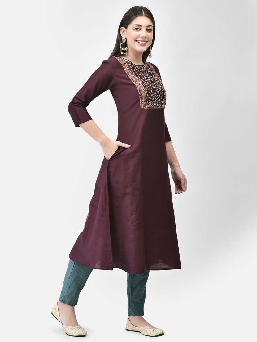 women embroidered three quarter sleeve a-line kurta - 22146797 -  Standard Image - 3