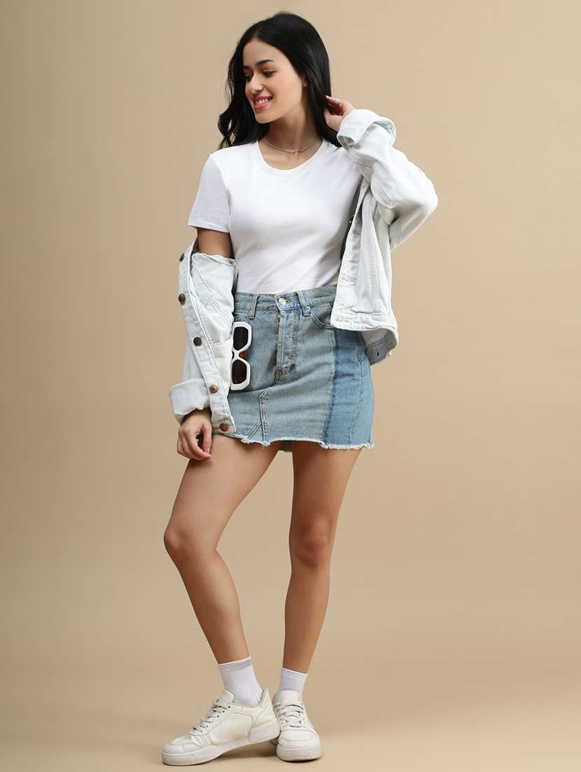 women solid short sleeve crop top - 22146885 -  Standard Image - 3