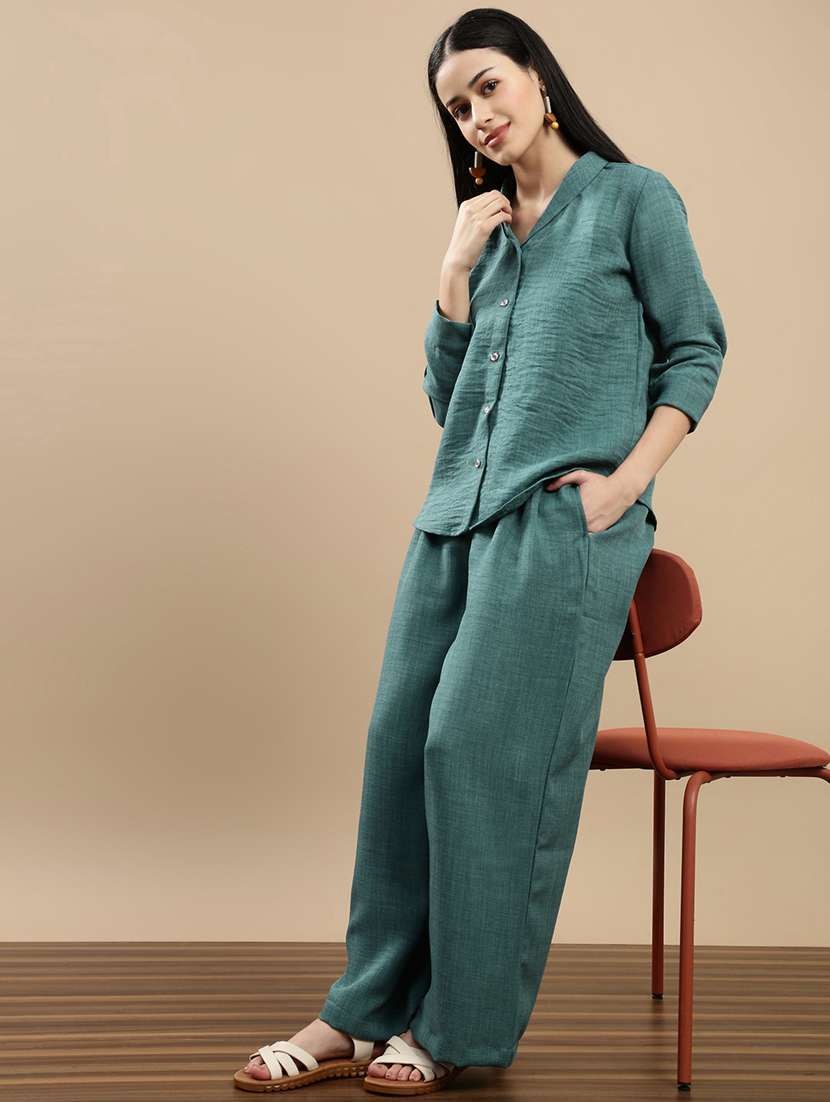 women solid collared long sleeve shirt - 22146908 -  Standard Image - 3