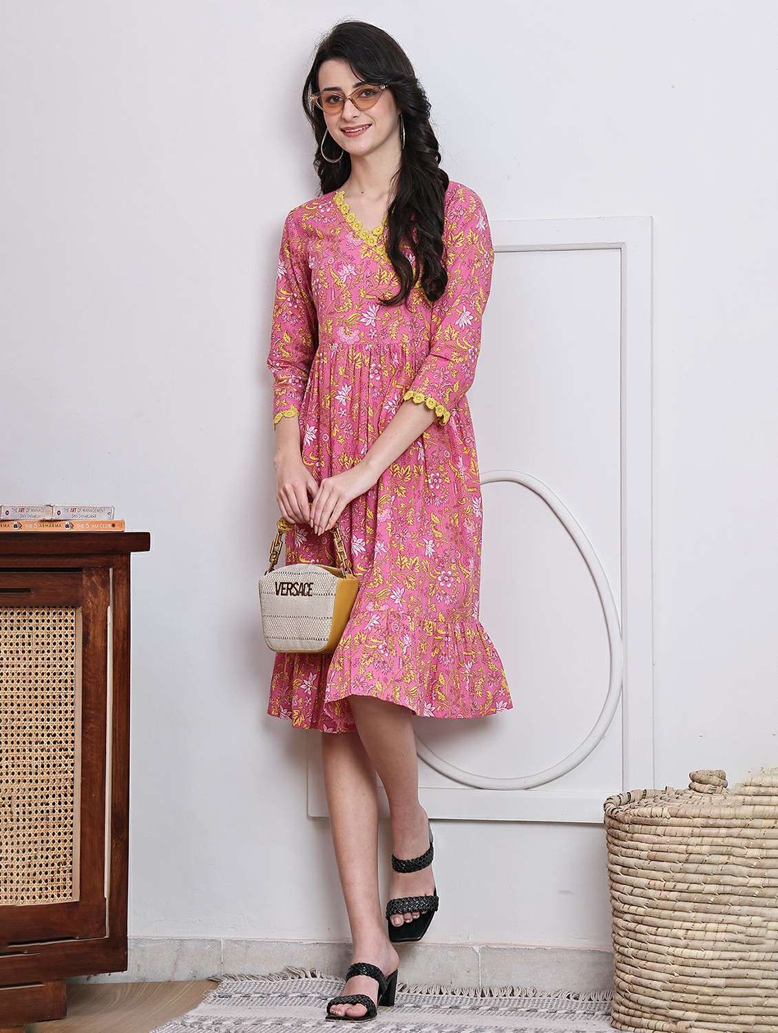 women printed three quarter sleeve dress