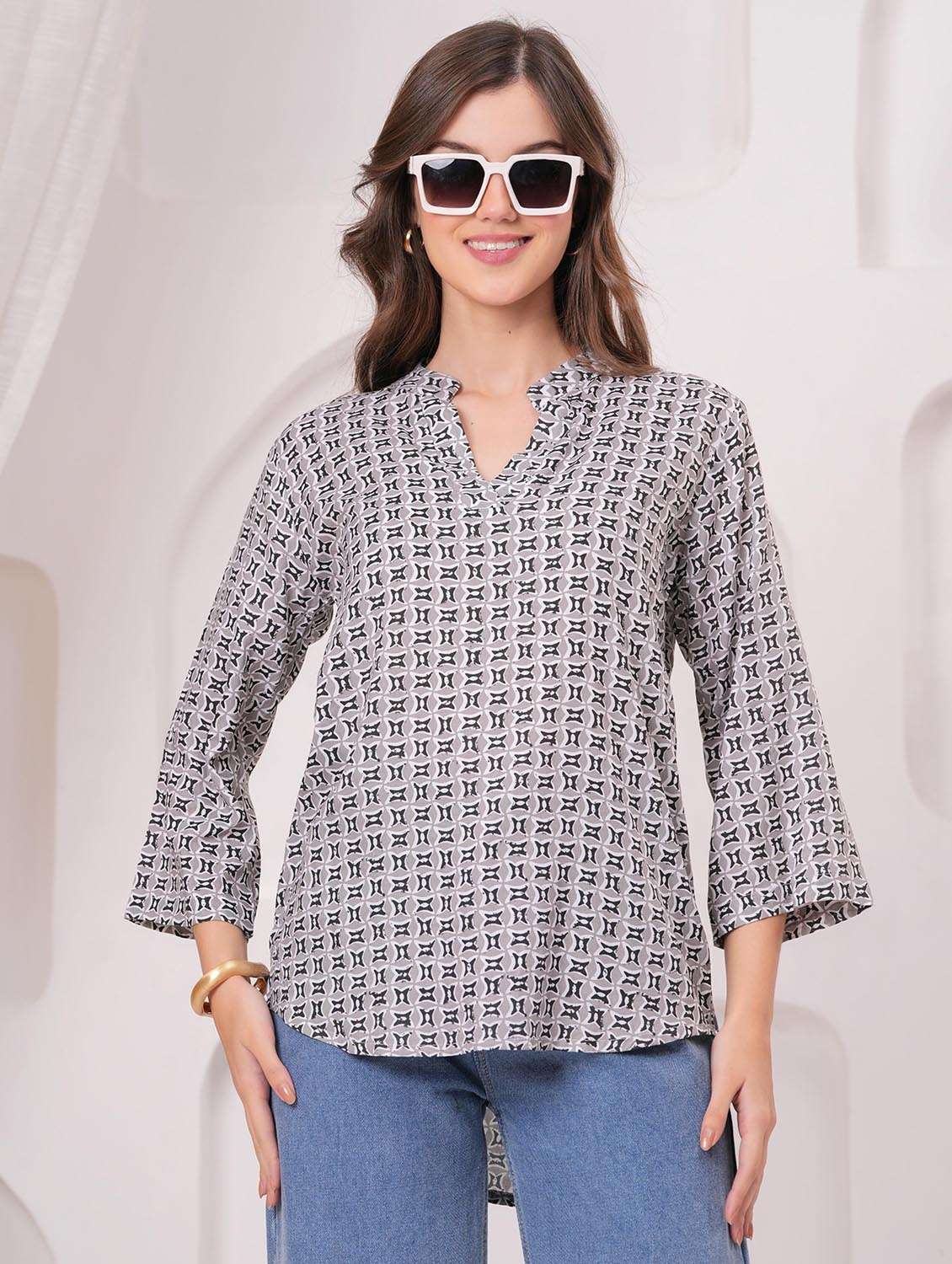 women printed three quarter sleeve ethnic top