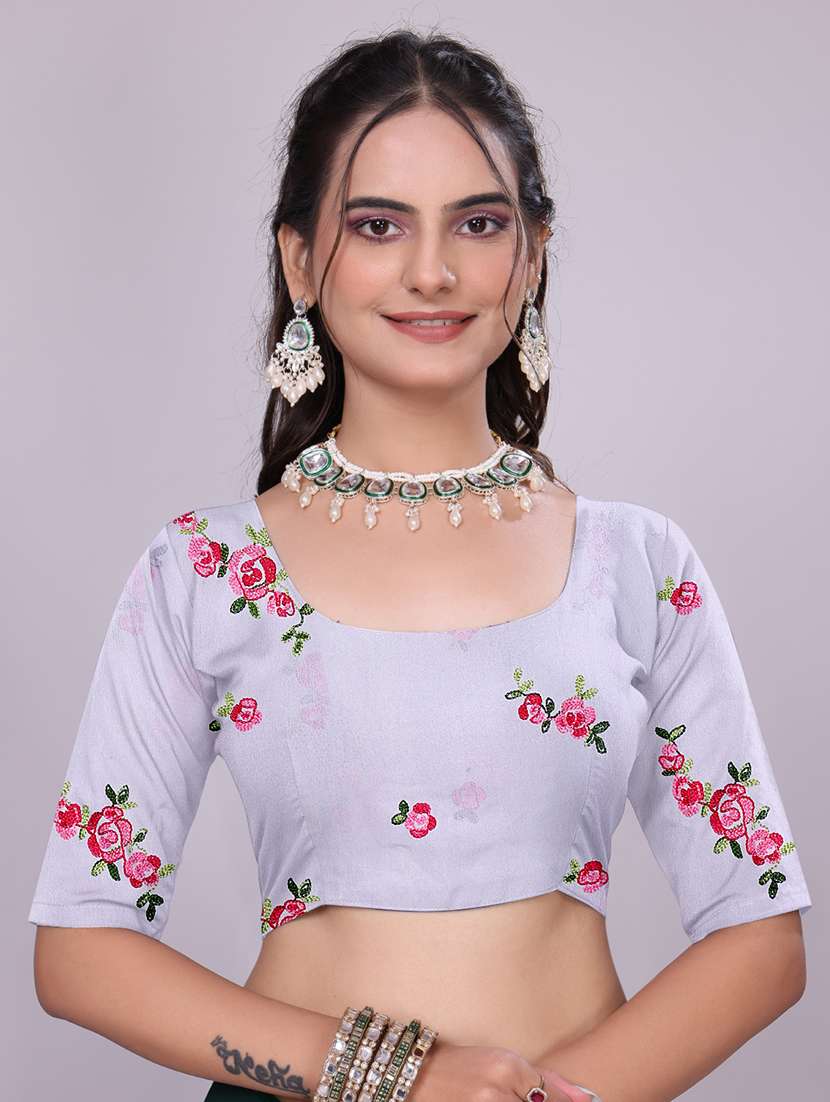 women white embroidered saree with blouse - 22147132 - Standard Image - 5
