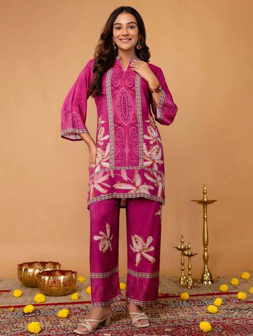 women three quarter sleeve regular fit ethnic co-ord set - 22147201 -  Standard Image - 0