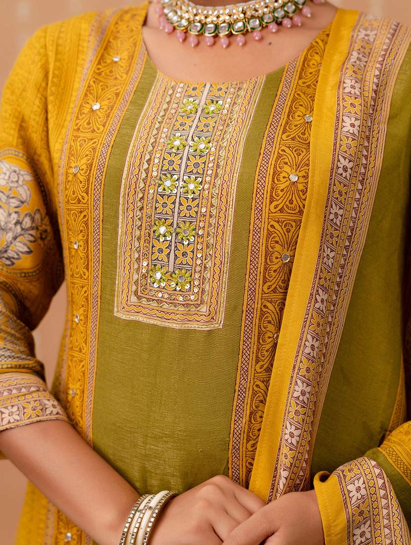 women printed three quarter sleeve kurta pant with dupatta set - 22147212 -  Standard Image - 5