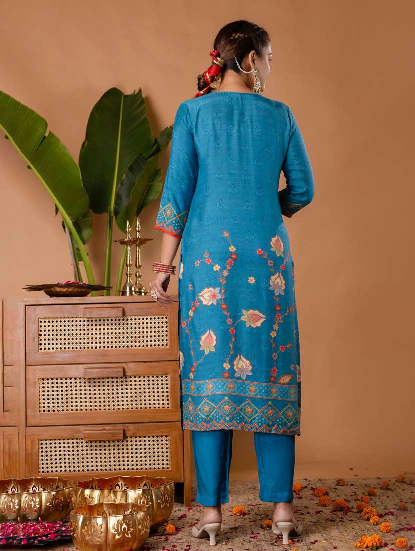 women floral three quarter sleeve kurta pant with dupatta set - 22147220 -  Standard Image - 3