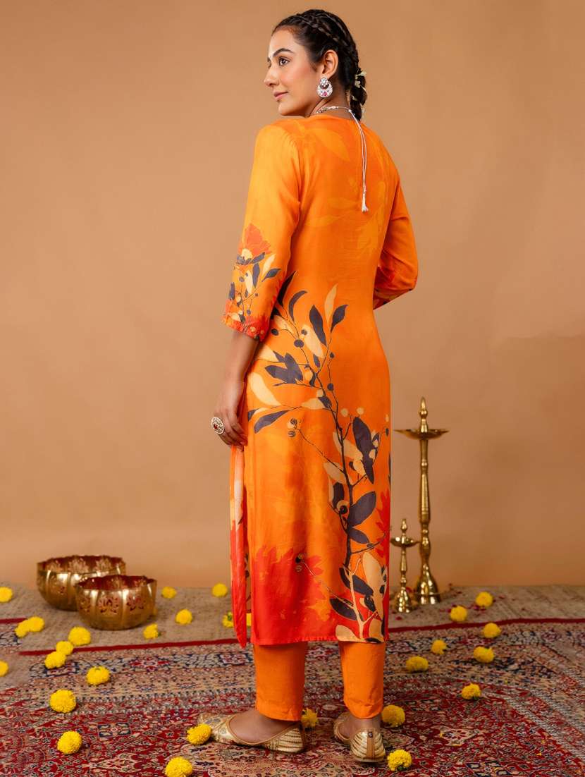 women floral three quarter sleeve kurta pant with dupatta set - 22147222 -  Standard Image - 3