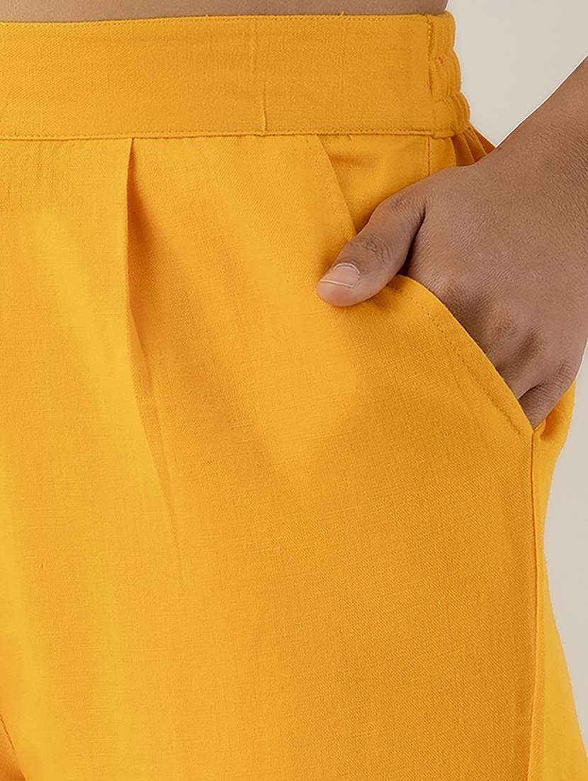 women solid mid rise cigarette pants  - 22147234 -  Standard Image - 5