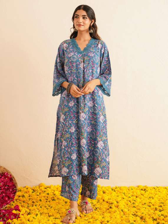 women floral three quarter sleeve kurta palazzo set