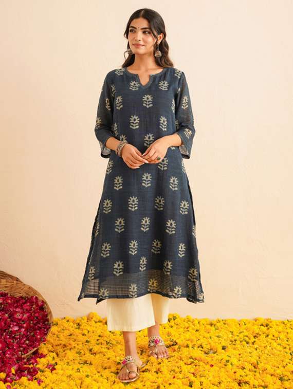 women floral three quarter sleeve kurta palazzo set