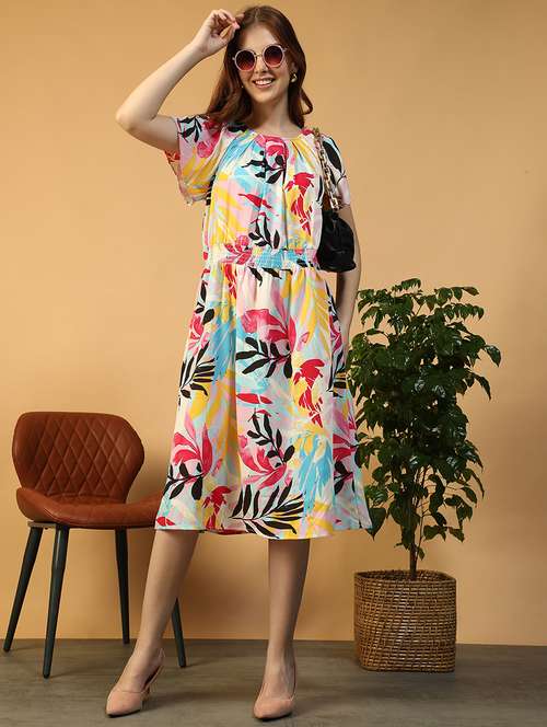 women printed puff sleeve fit & flare dress - 22147508 -  Standard Image - 0