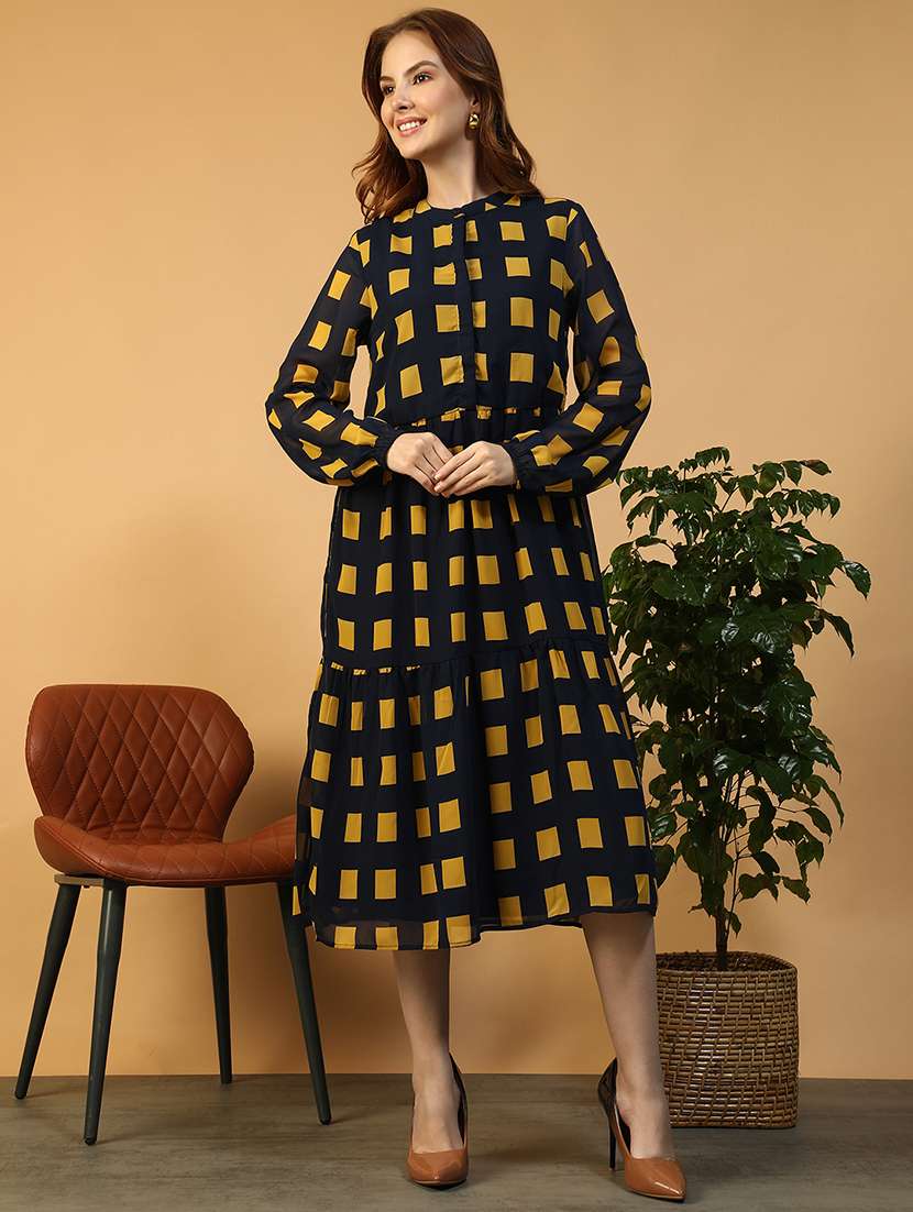 women checkered puff sleeve tiered dress - 22147515 -  Standard Image - 3