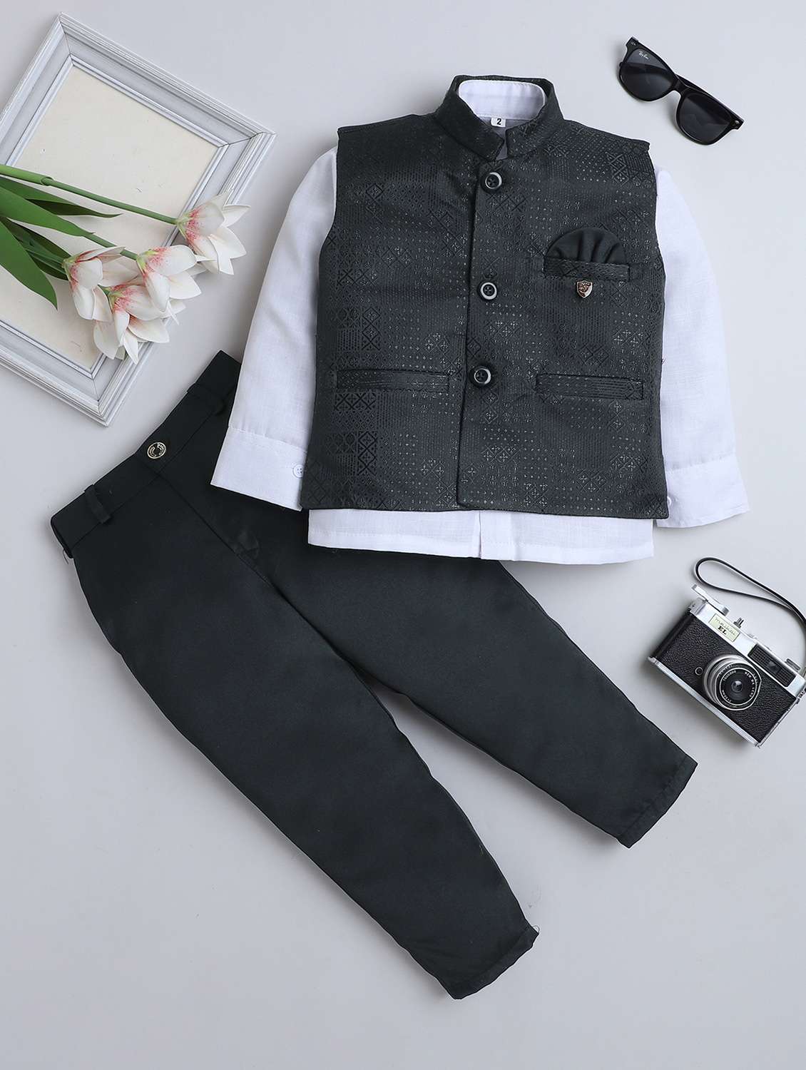boys self design 3 piece suit set