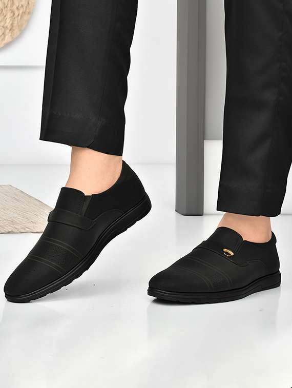 men black slip on shoe