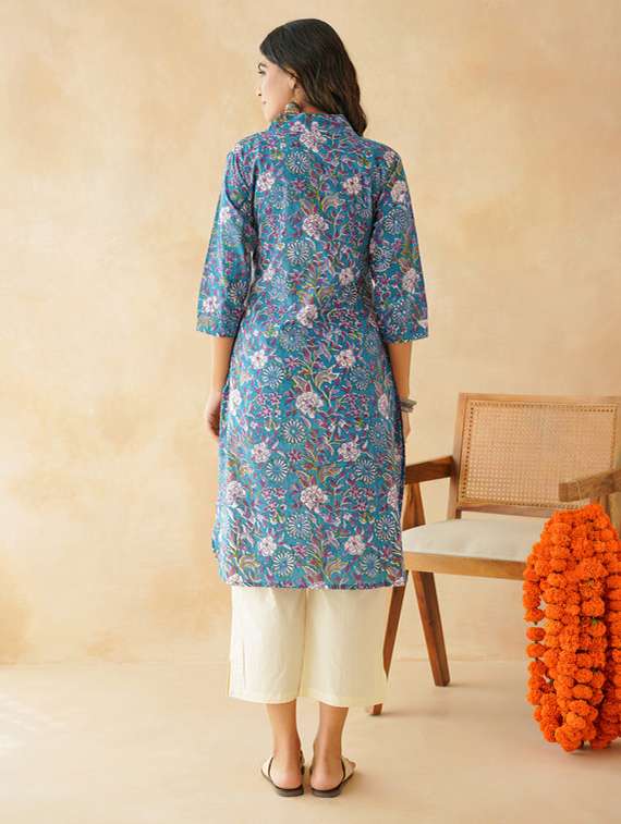 women floral three quarter sleeve straight kurta - 22147729 -  Standard Image - 3