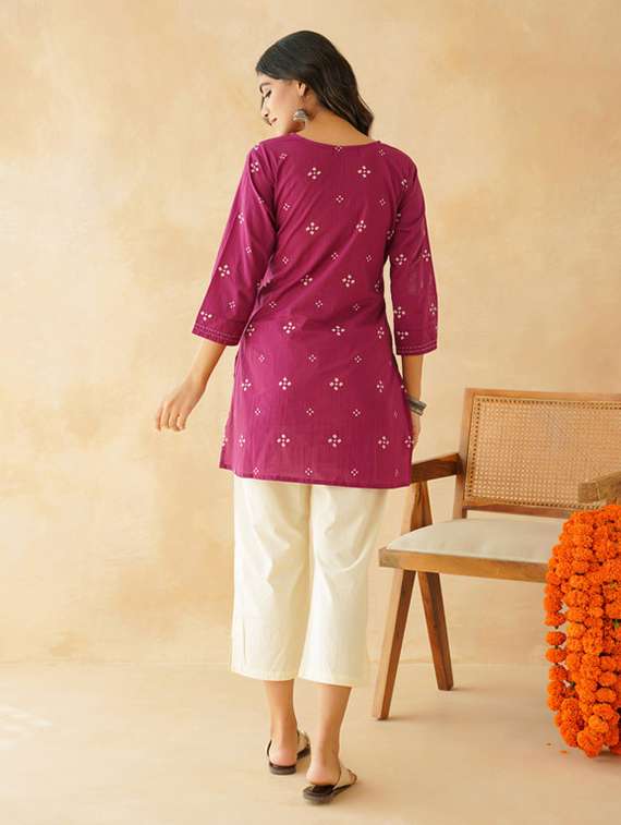 women printed three quarter sleeve straight kurti - 22147732 -  Standard Image - 3