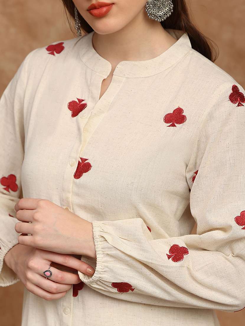 women embroidered bishop sleeve kurta pant set - 22147800 -  Standard Image - 3