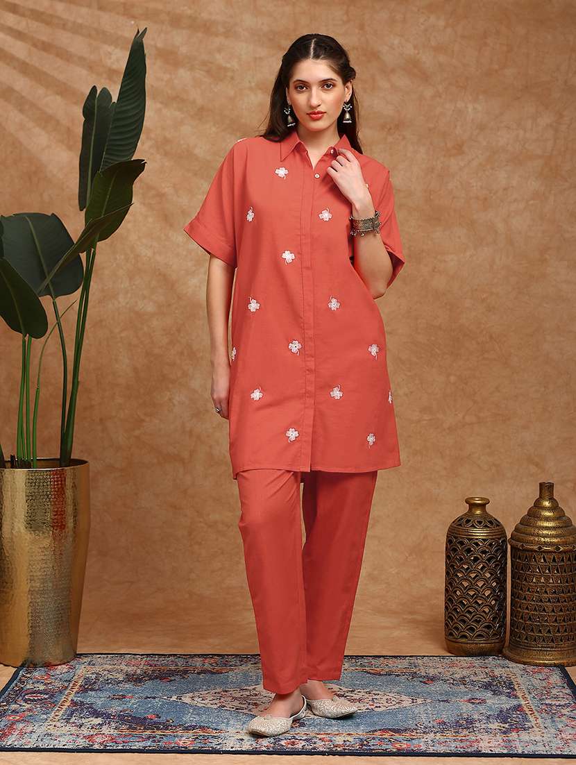 women embroidered short sleeve ethnic co-ord set