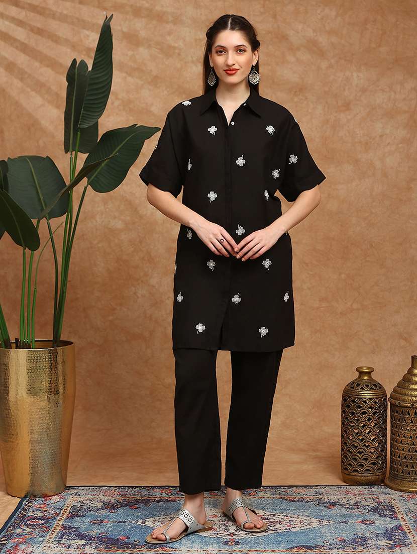 women embroidered short sleeve ethnic co-ord set