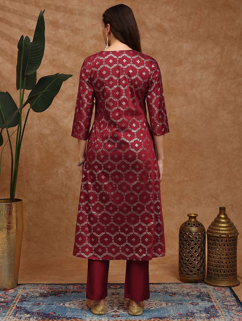 globus women maroon v-neck floral foil print angrakha a-line kurta with pants festive set - 22147805 -  Standard Image - 3