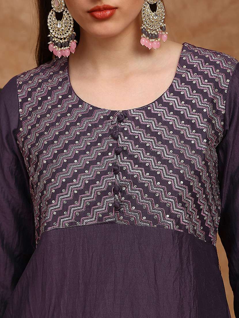 women embroidered three quarter sleeve kurta pant with dupatta set - 22147807 -  Standard Image - 3