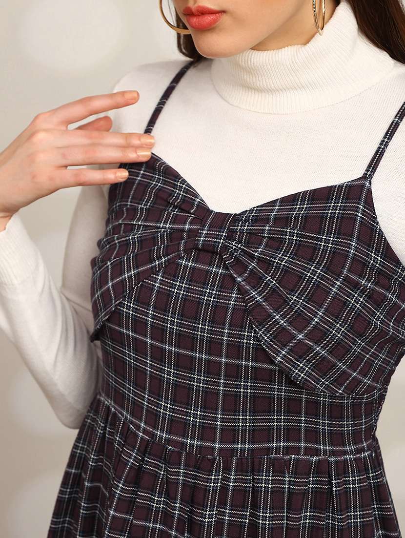 globus women maroon checkered strappy sleeves sweetheart neck bow detail smocked tiered fit & flare maxi dress - 22147827 -  Standard Image - 3