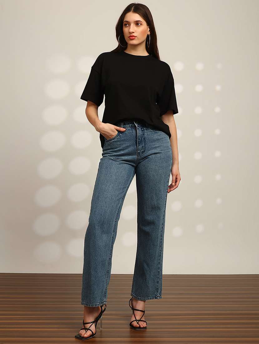 globus women black back graphic print round neck drop shoulder sleeves oversized t-shirt - 22147833 -  Standard Image - 3