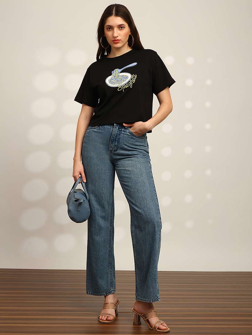 globus women black graphic print round neck drop shoulder sleeves oversized crop t-shirt - 22147836 -  Standard Image - 3