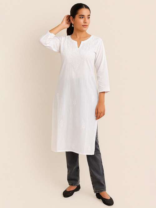 women embroidered three quarter sleeve straight kurta - 22147990 -  Standard Image - 0