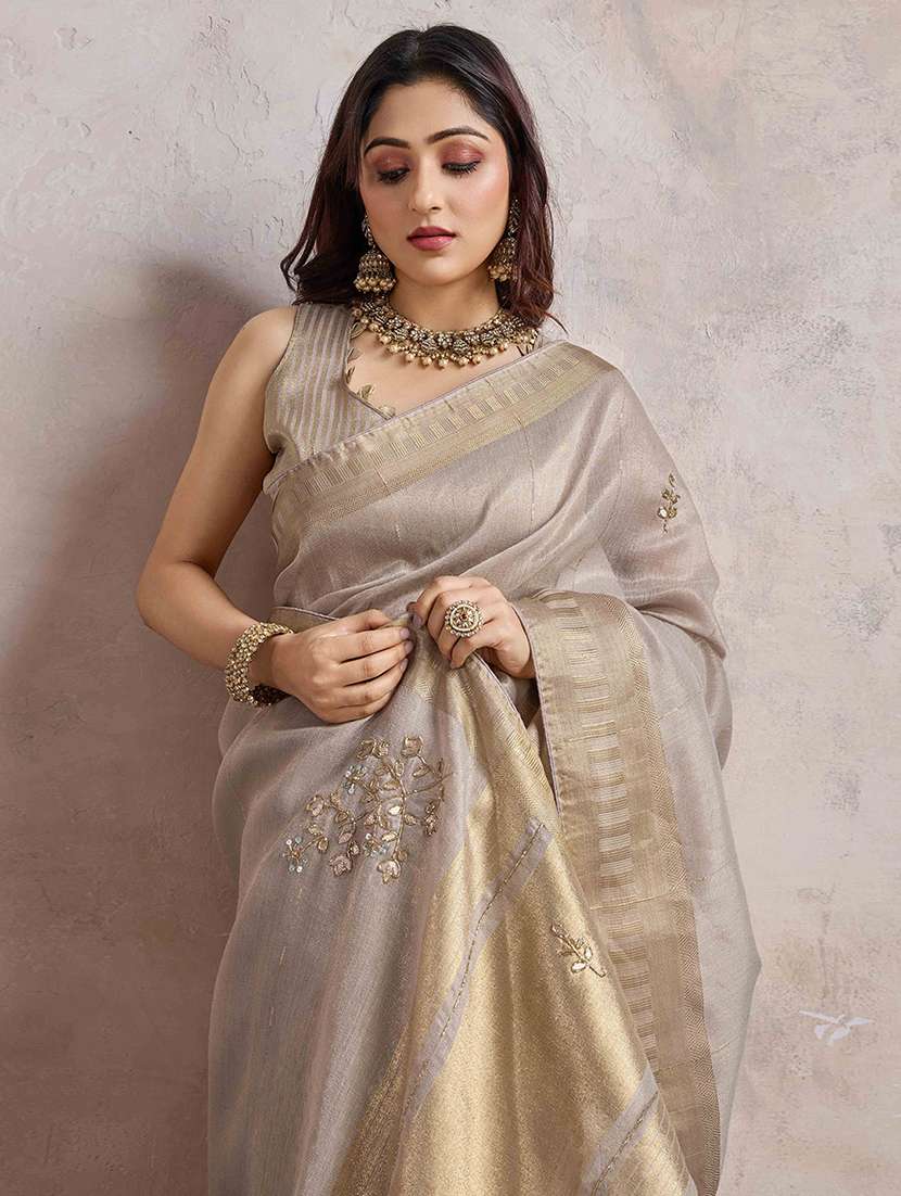 women self design bordered saree with blouse - 22148180 -  Standard Image - 3