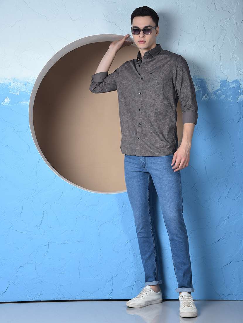 men washed low rise slim fit jeans - 22148238 -  Standard Image - 5