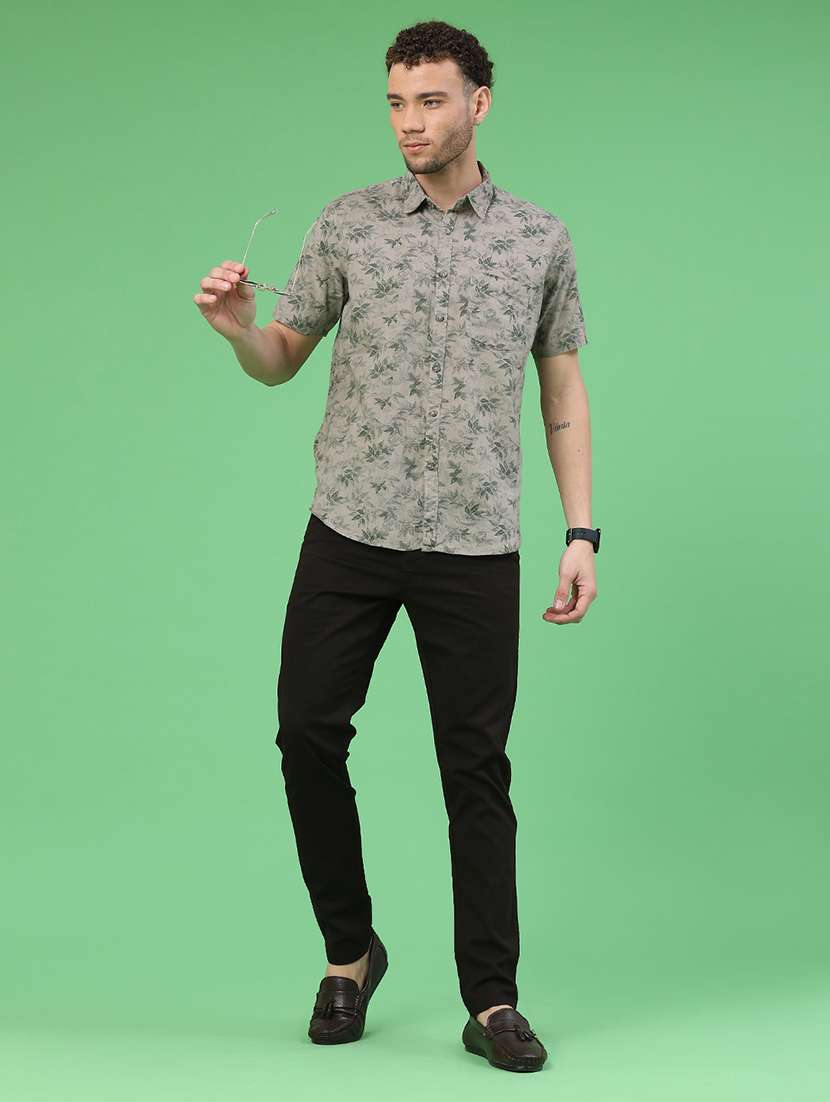 men solid mid rise chinos casual trouser - 22154363 -  Standard Image - 5