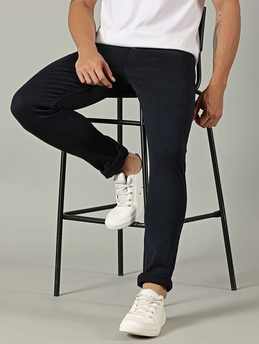 men solid mid rise slim fit jeans