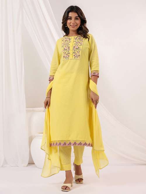 women embroidered three quarter sleeve kurta pant with dupatta set - 22156221 -  Standard Image - 0