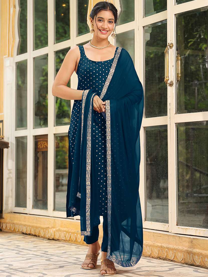 women foil printed sleeveless kurta pant with dupatta set