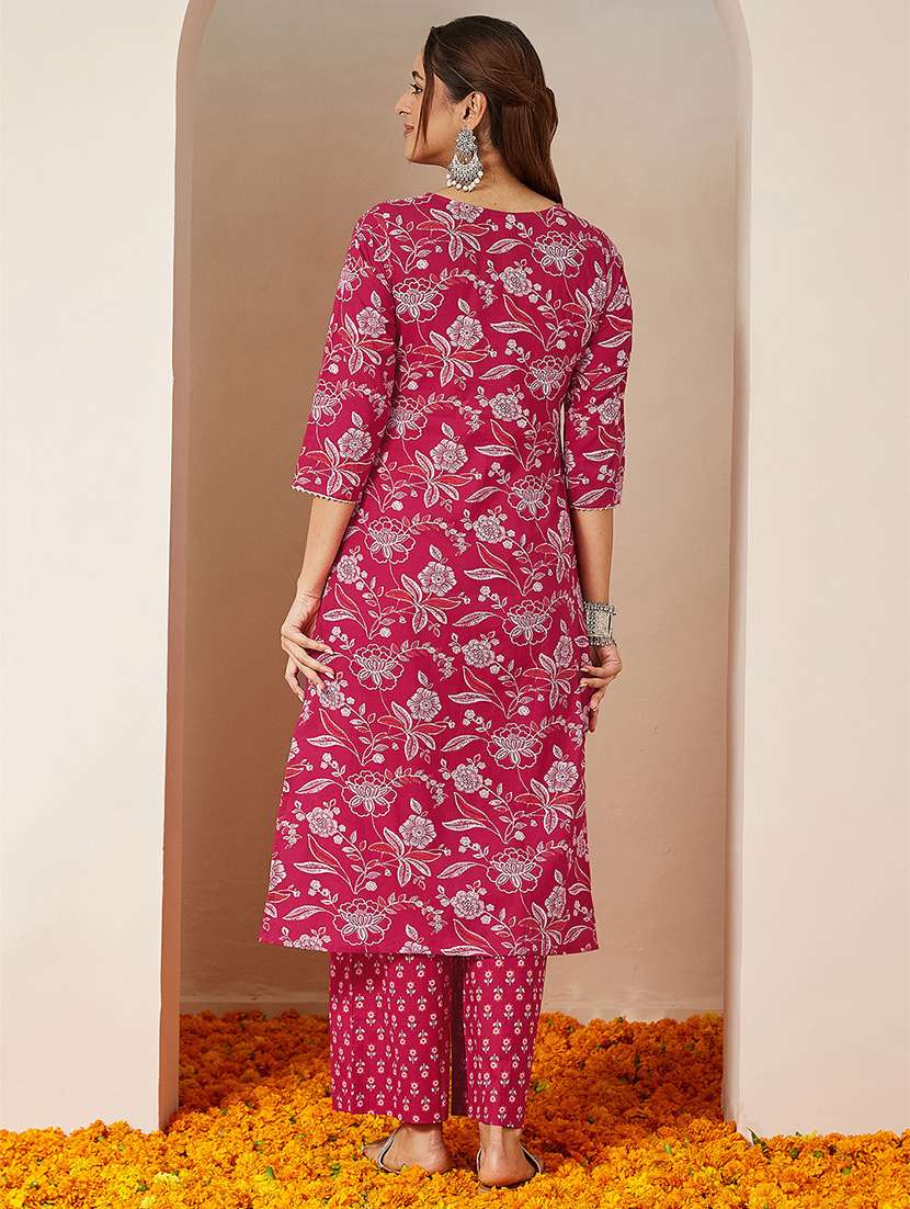 women floral three quarter sleeve kurta pant set - 22156239 -  Standard Image - 3