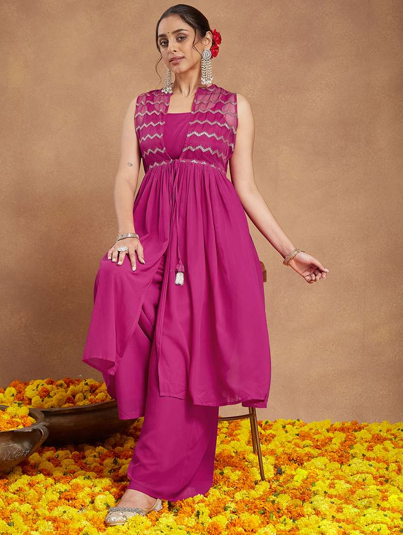 women self design sleeveless kurta palazzo set - 22156242 -  Standard Image - 3