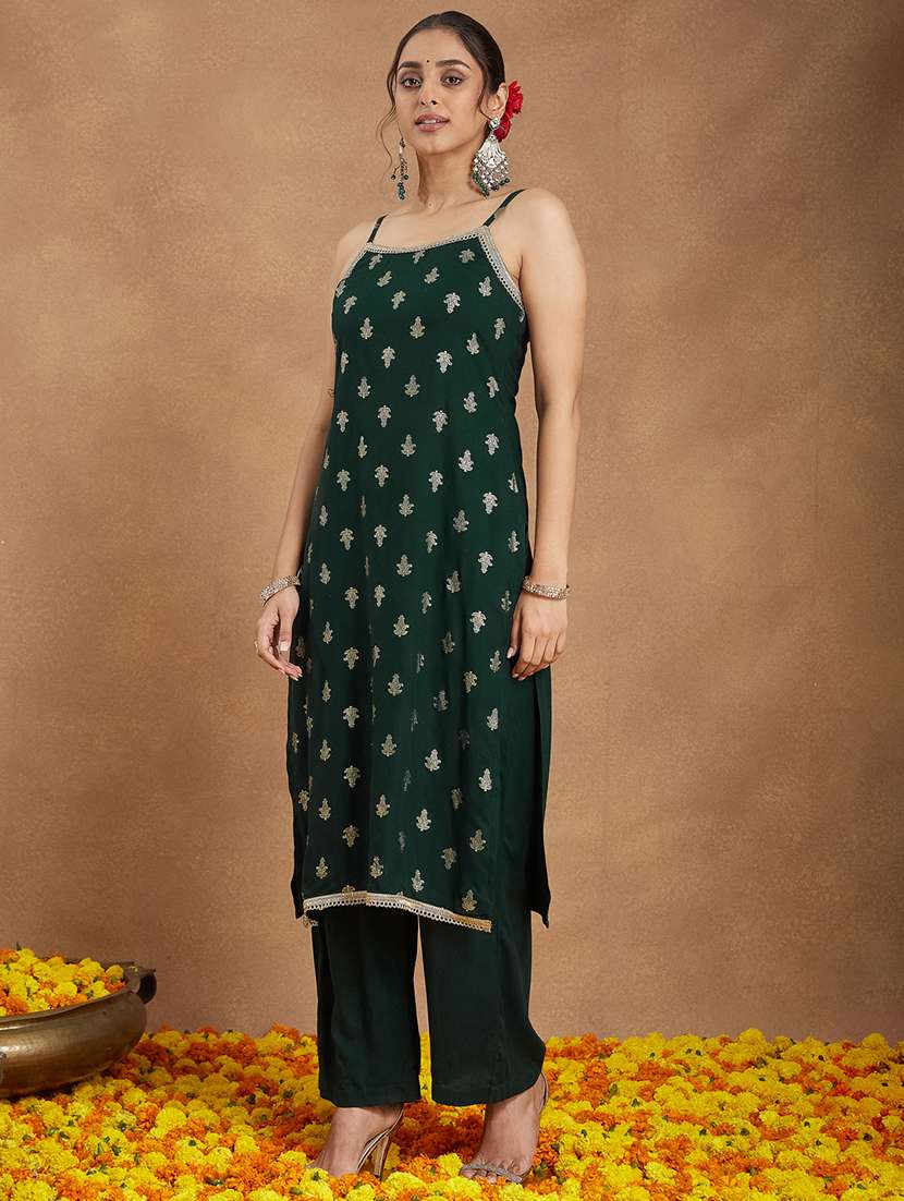 women foil printed sleeveless kurta pant with dupatta set - 22156249 -  Standard Image - 3