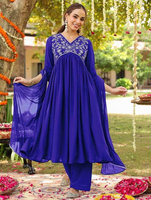 women embroidered three quarter sleeve kurta palazzo with dupatta set - 22156253 -  Standard Image - 0