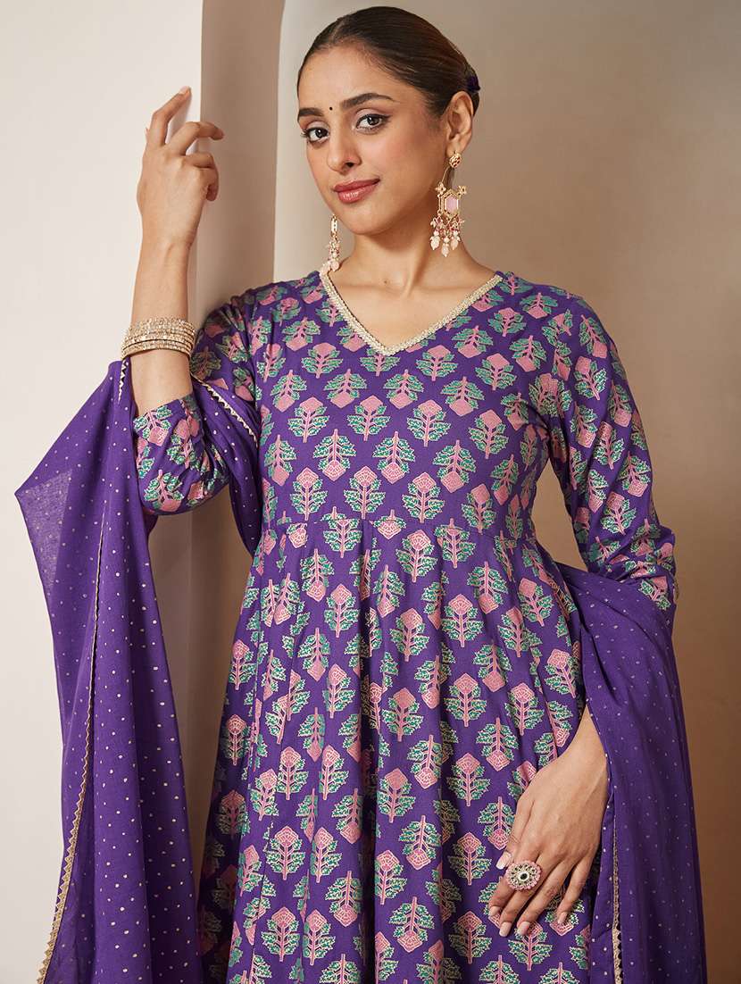 women printed three quarter sleeve kurta palazzo with dupatta set - 22156256 -  Standard Image - 5