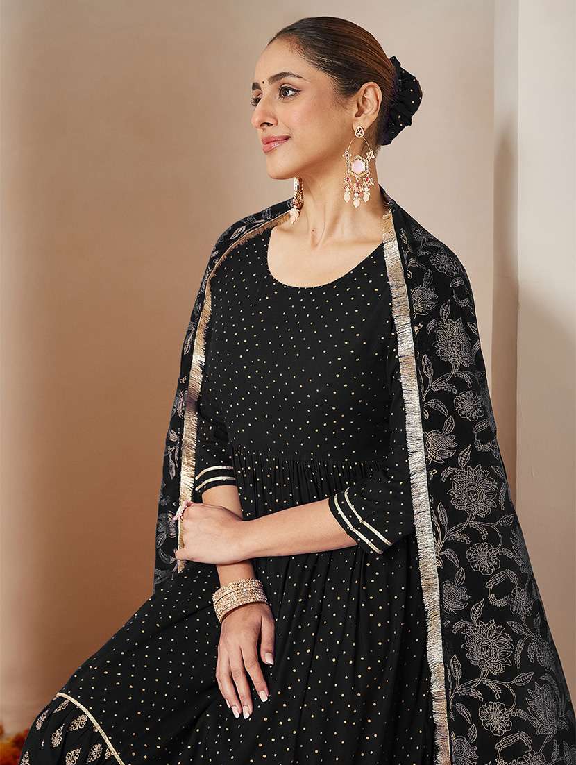 women printed three quarter sleeve kurta pant with dupatta set - 22156257 -  Standard Image - 5