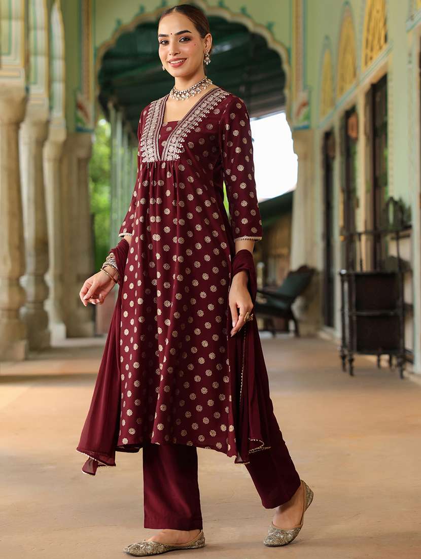 women embroidered three quarter sleeve kurta pant with dupatta set - 22156263 -  Standard Image - 3